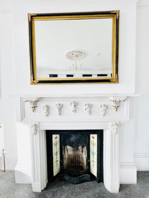 Flat 4 Marine Parade House, 1 East Cliff- Next To Dover Port, White Cliffs, Beach, Castle 外观 照片