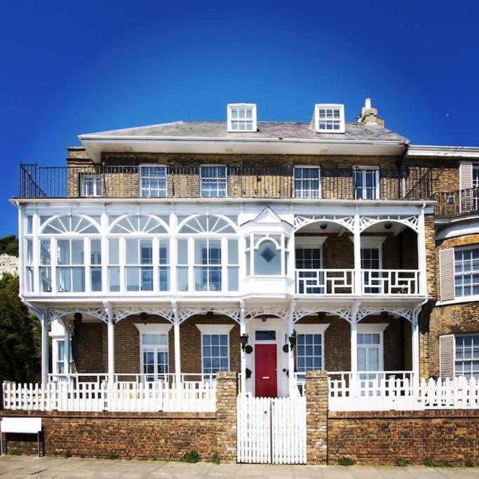 Flat 4 Marine Parade House, 1 East Cliff- Next To Dover Port, White Cliffs, Beach, Castle 外观 照片