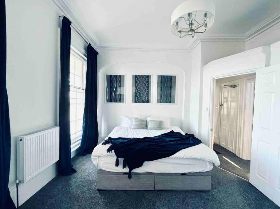 Flat 4 Marine Parade House, 1 East Cliff- Next To Dover Port, White Cliffs, Beach, Castle 外观 照片